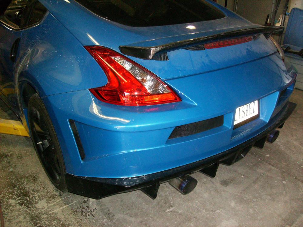 More AbFlug rear bumper with Mine's CF rear spoiler add-on