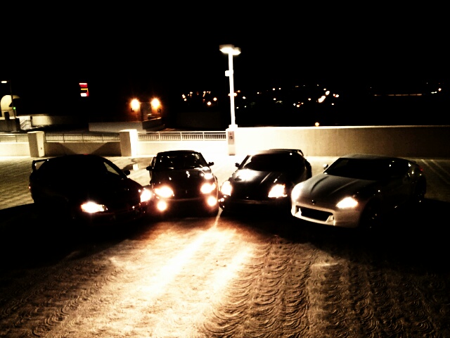 My friends Rides 
Evo 8 2003
SVT 10th anniversay Cobra
My 35th anniversary 350z
My 2012 370z