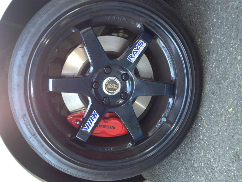 Te37s and akebono calipers with powerslot rotors and hawk hp+ pads.