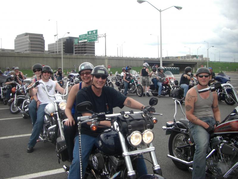 Rolling Thunder... starting the parade.