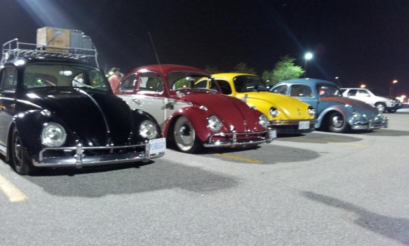 There were more Beetles than 370z that night!!!
C'mon guyz... come out and support the community!!!