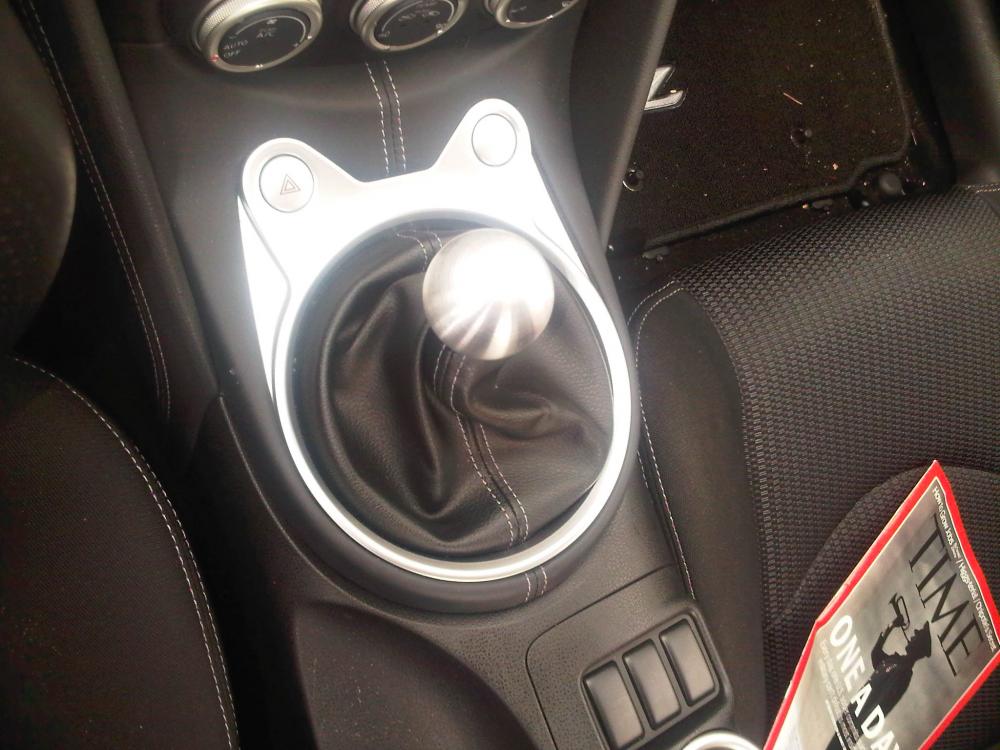 Took a bit to install, but we got it... 400+gram stainless steel shift knob