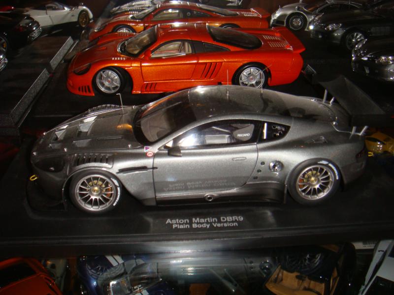 Aston Martin DBR9, Saleen S7