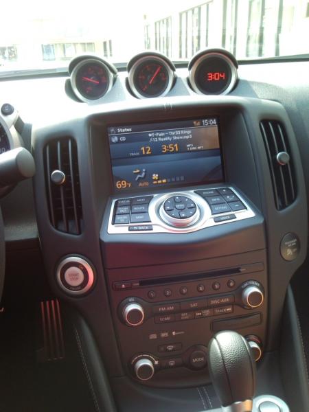 Navi screen with Audio and Temperature display