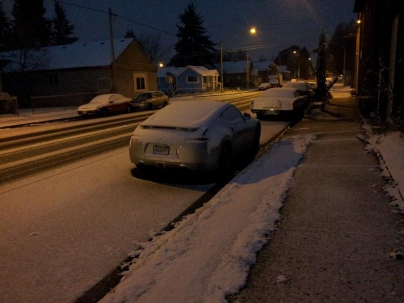 Snowy day in Tacoma.