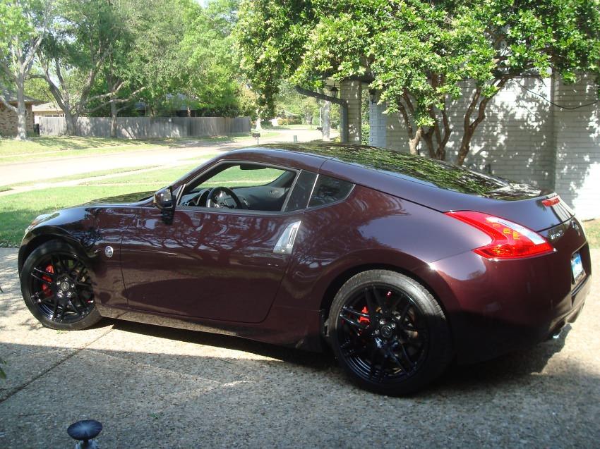 2011 Nissan 370Z side3