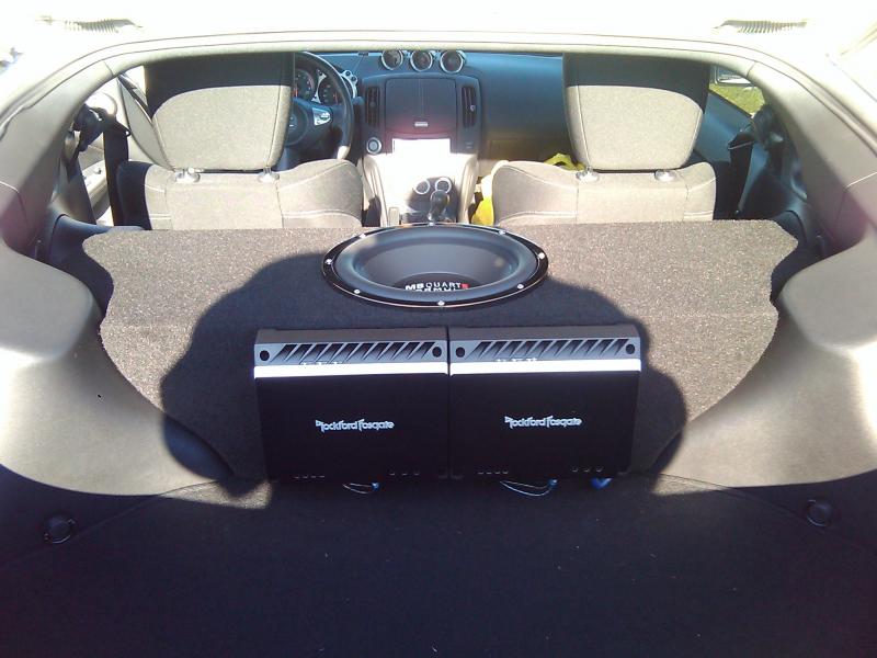 Rockford Fosgate
P200-2 (2 channel amp)
P300-1 (mono amp)