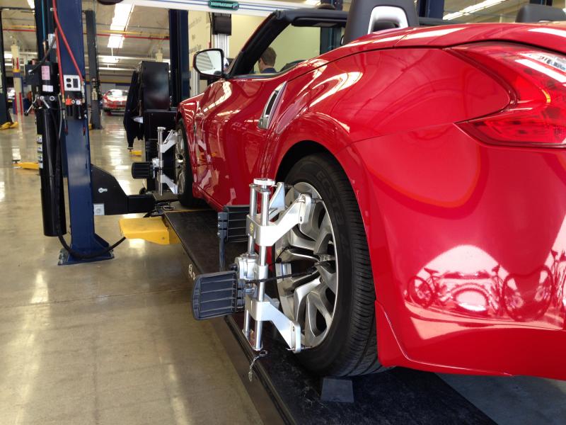 4 Wheel Alignment