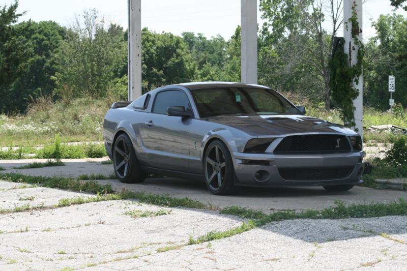 friends 07 gt500 with vossen cv3