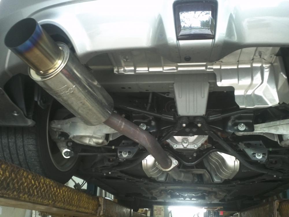 G37S greddy muffler