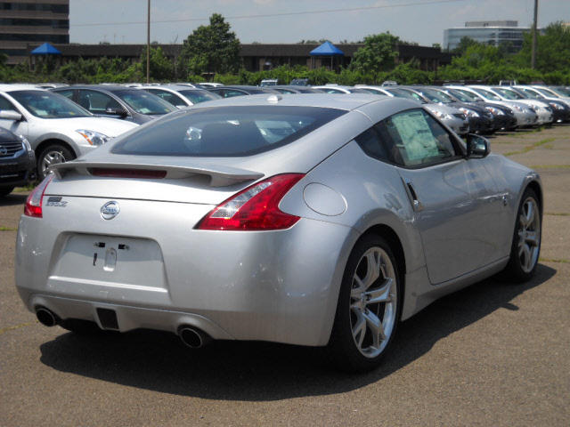 370Z(3)