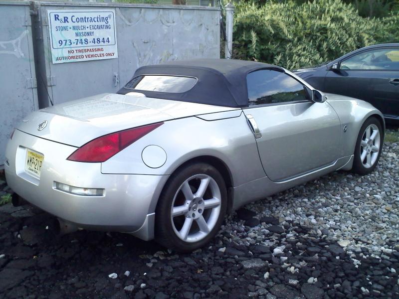 04 350z Roadster, Invidia CBE & Injen SRI

Full Custom Audio System

Traded In For 370z

Picture is day before trade in