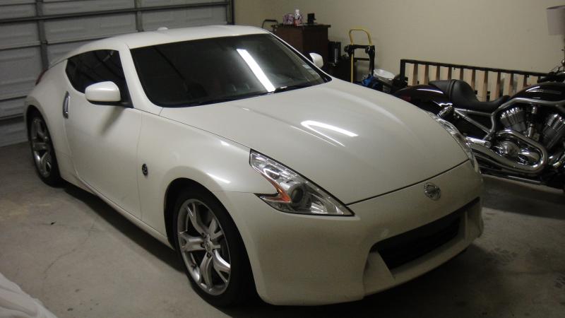 My Pearl White 370z.