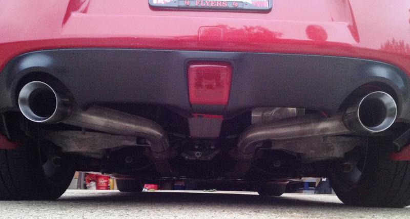 Underneath shot of the AAM Style Short Tail Exhaust (3" piping instead of 2.5")

Sold 06/30/2015 - Upgraded to F.I. Resonated Test Pipes