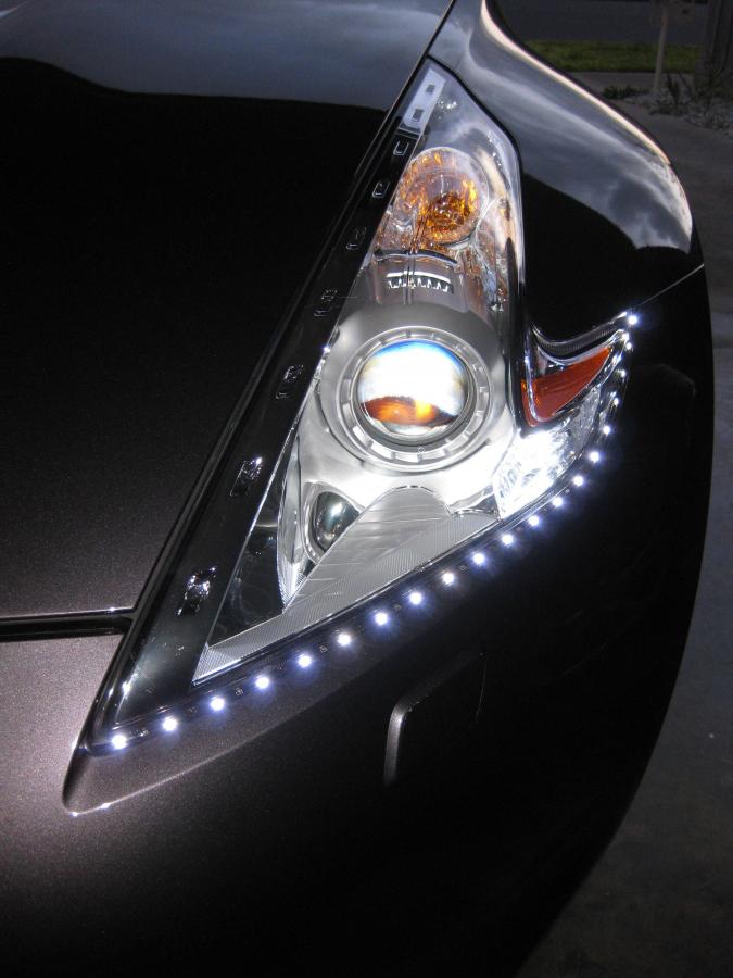 LEDs on 04