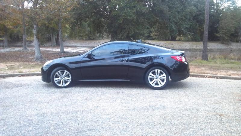 Side view of the Genesis Coupe