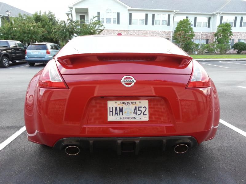 EvoR carbon fiber diffuser installed.