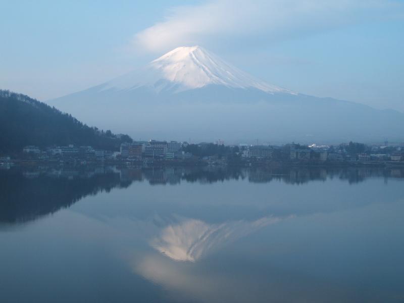 Fuji Mountain as the boat drift away from it.