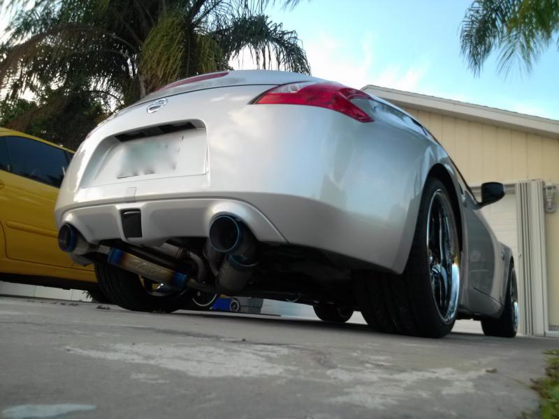 4" lip on the rear. Good shot of the Ark Grip exhaust.