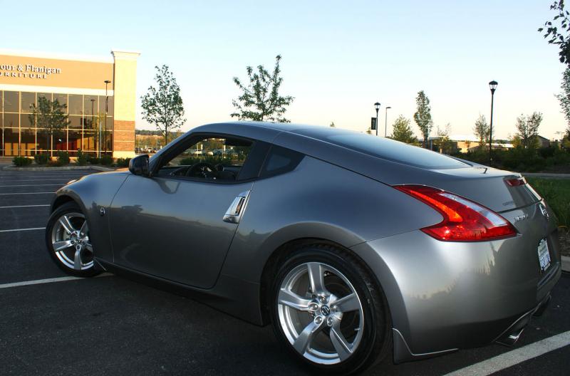 Nissan 370Z 4