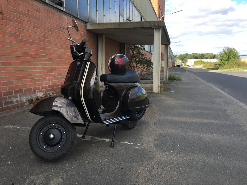 Vespa PX200