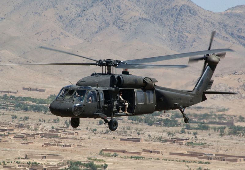 UH-60 Black hawk