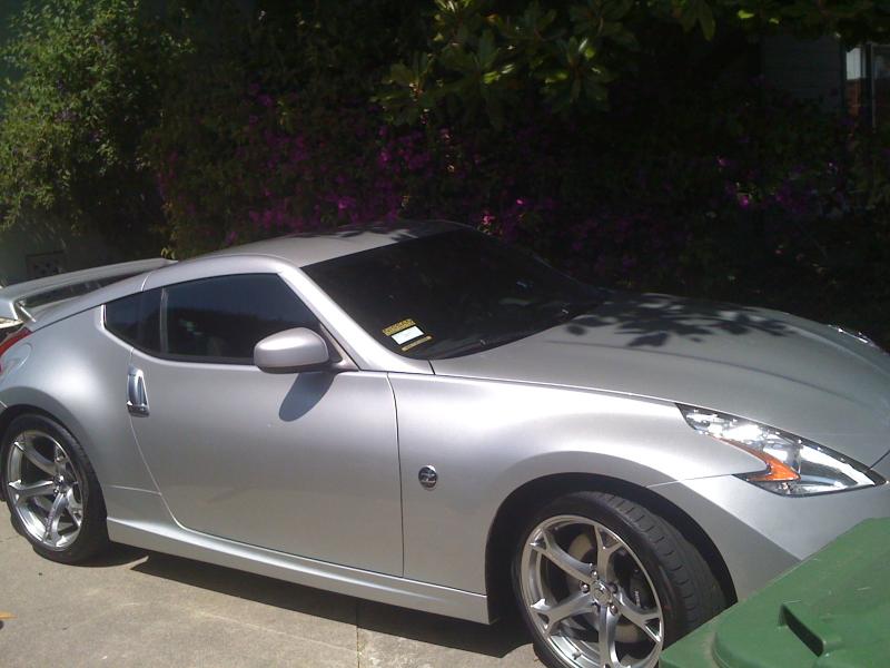 about 100 miles on the car now after bringing it back from sunnyvale and taking it for a spin up to novato. spacers not removed yet. no wax yet either.