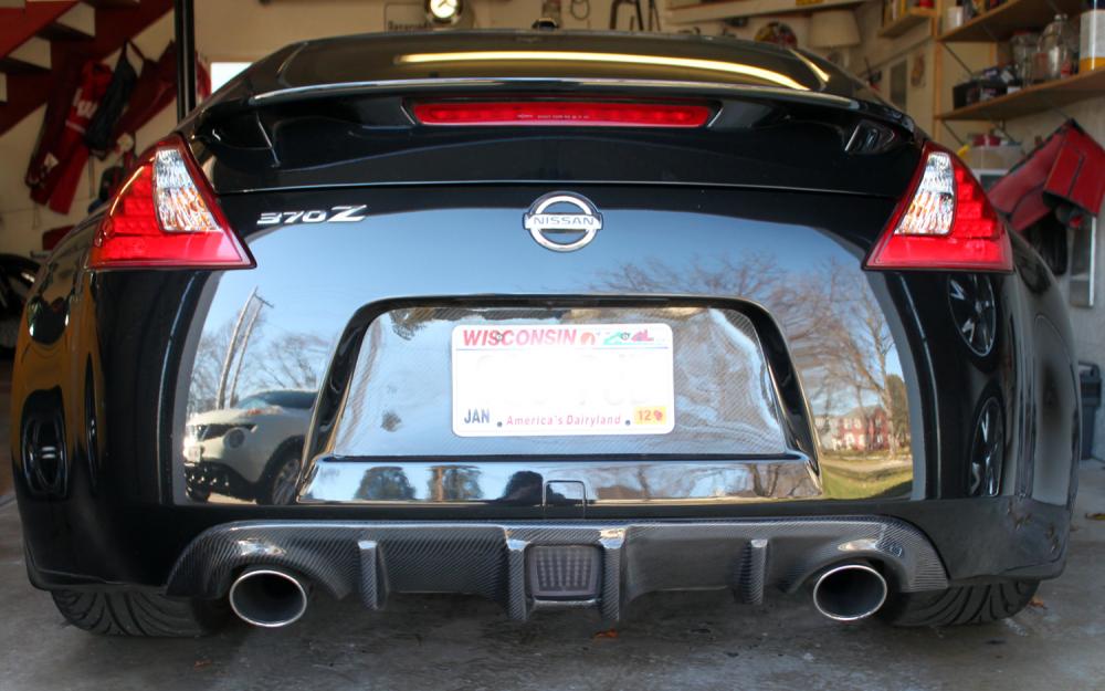 rear diffuser and fog light