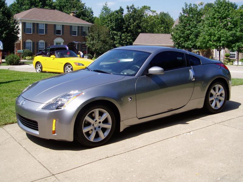 New 2003 350Z Enthusiast. Whata feeling. My budy's new S2000.