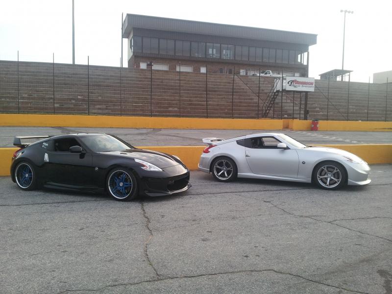 My Z next to my friend's Nismo