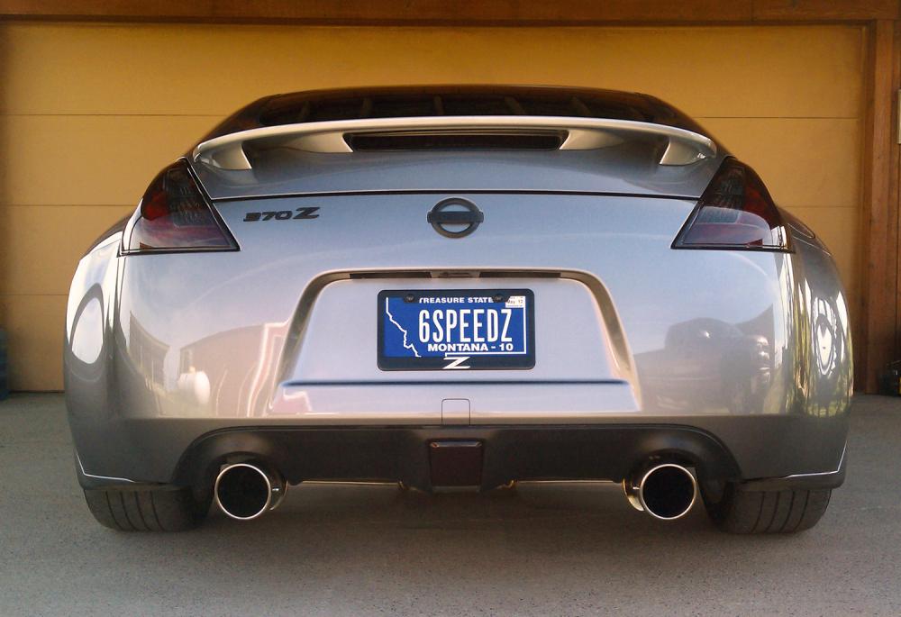 Z Rear View: CNT Exhaust, Plasti-Dip diffuser and badges, tinted rear tail lignts and third tailight