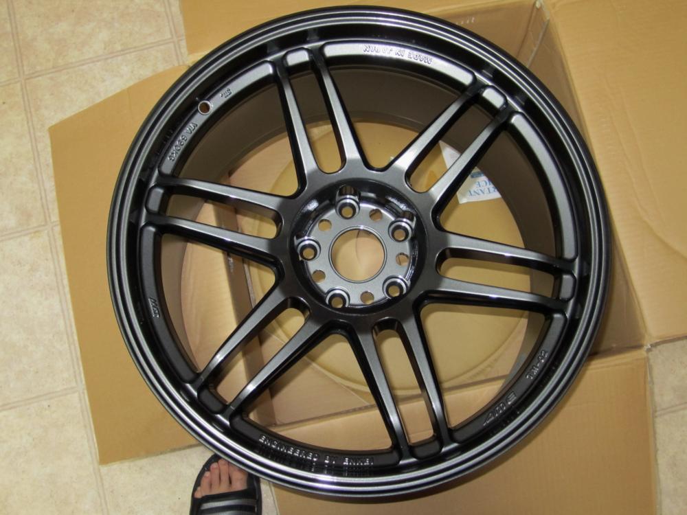 AME Tracer TM 02's
19x9.5 & 10.5 +22