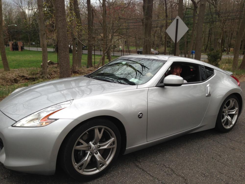 Driving out to lunch, my first stop of the trip in Watchung, New Jersey.