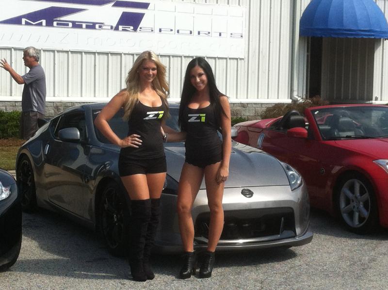 Z1 motorsports girls with the car at ZNationals