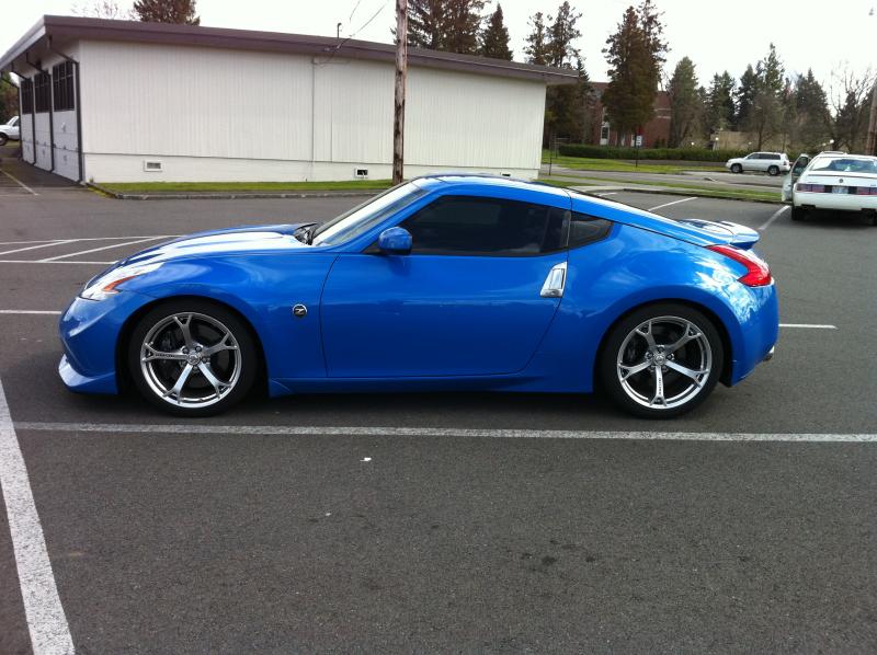 Nismo front bumper installed (left side)