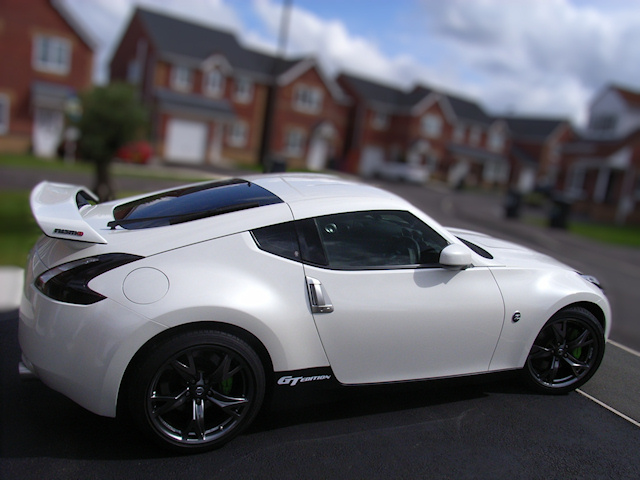 Nismo Wing and Carbon wrapped side skirts