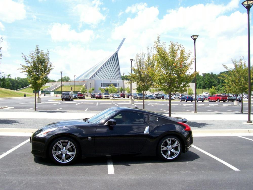 U.S. Marine Corps Museum in Quantico, VA is behind the Z.